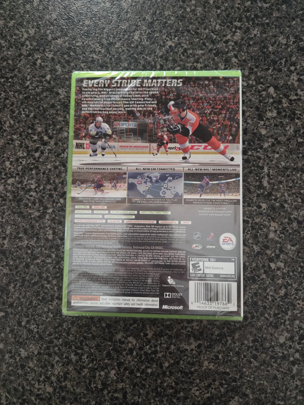 EA SPORTS NHL 13 Xbox 360 Video Game - White & Green Cover
